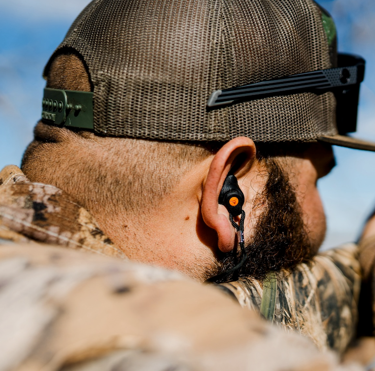 Does Soldiers Wear Ear Protection: Essential Safety Guide